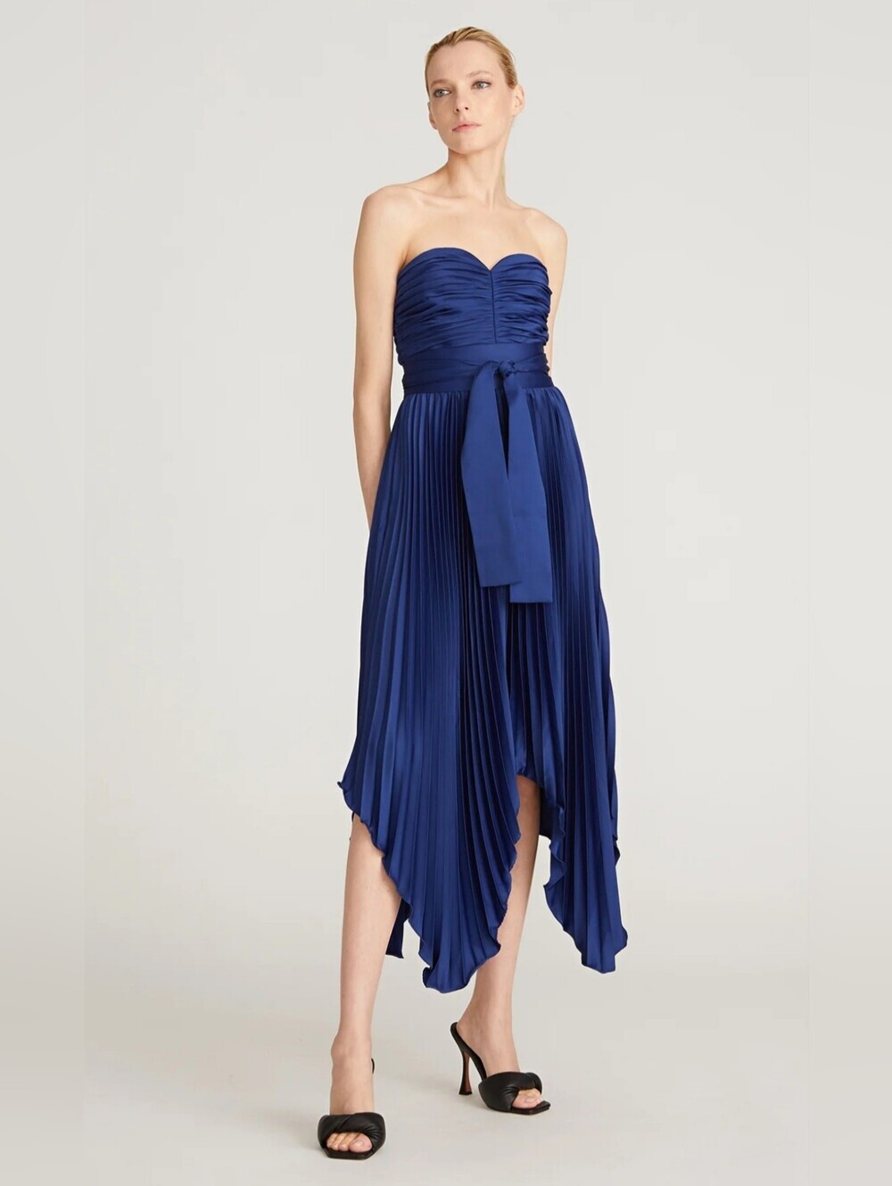 Amur Khloe Sweetheart Satin Dress Muted Blue Size 4 Retail $ 598